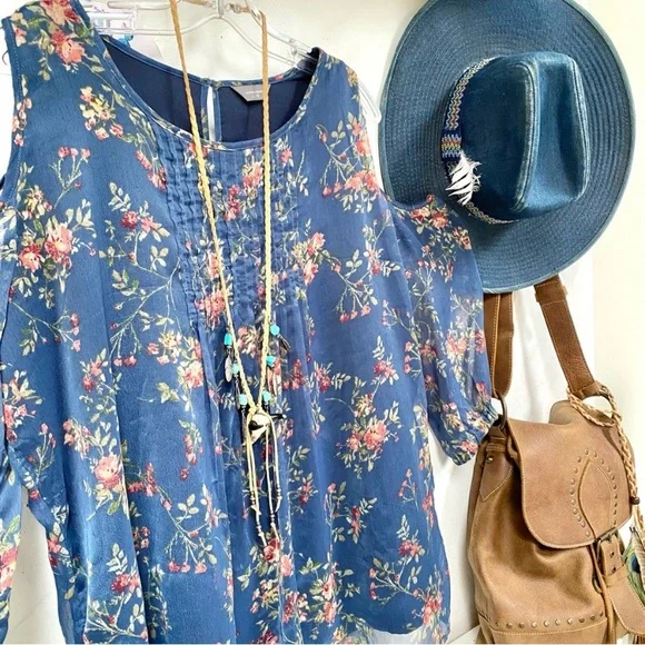 Prairie boho vibe floral flowy blouse w cold shoulder shabby chic feminine feel - Picture 10 of 15